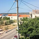 By The Sea Barbat, Rab - 5005 公寓