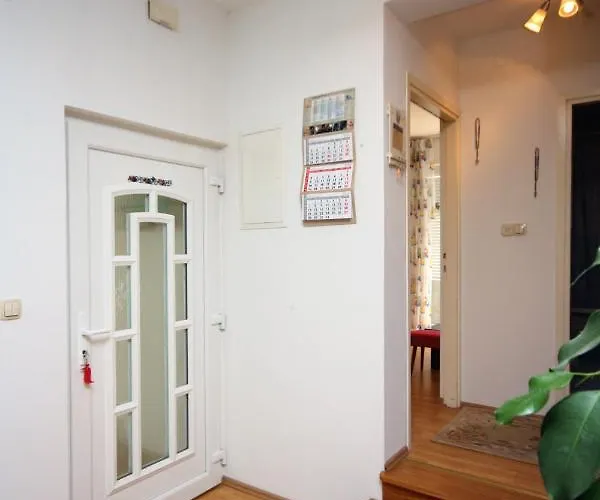 Appartement By The Sea Barbat, Rab - 5005 Barbat na Rabu